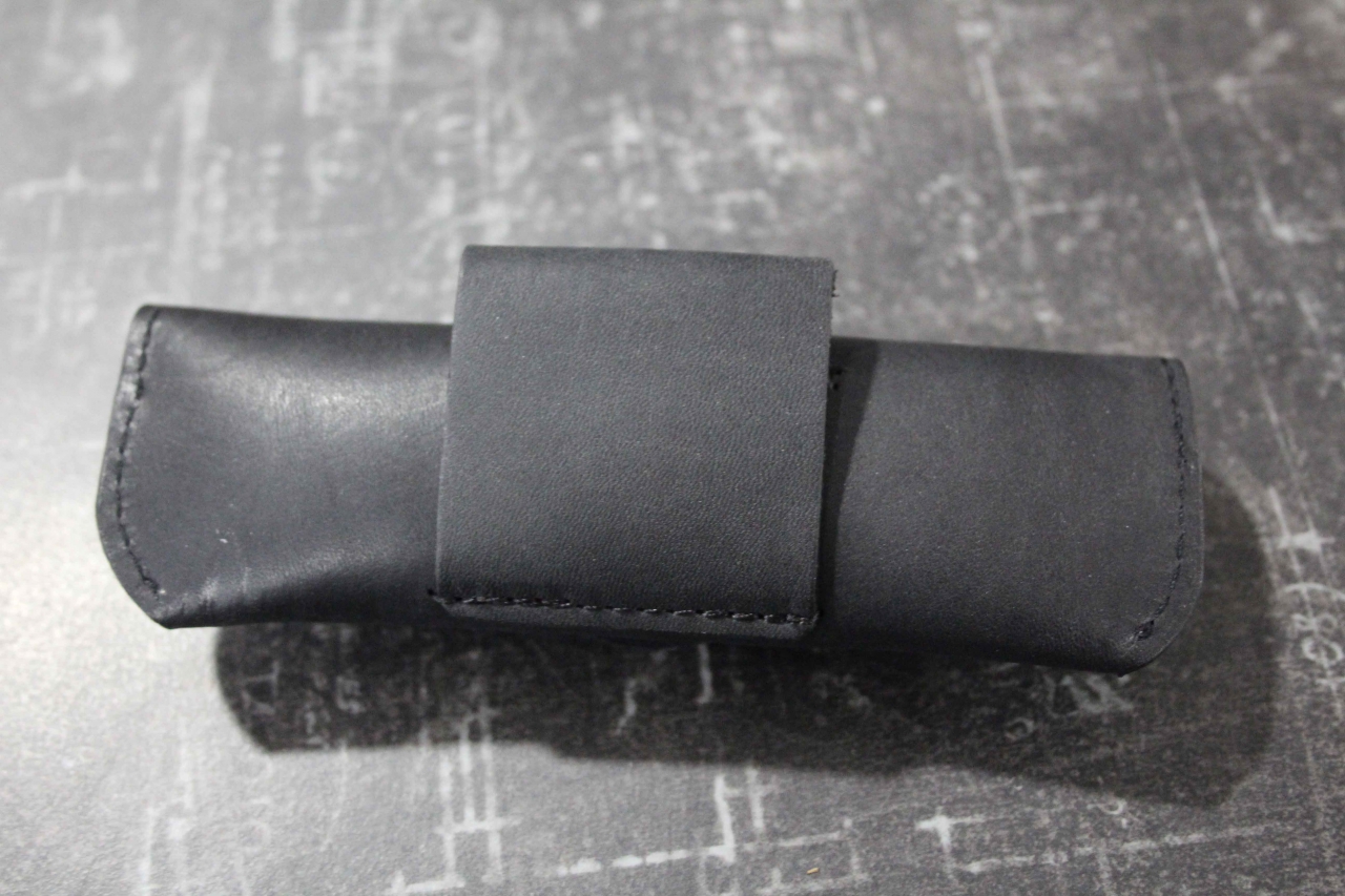 Etui cuir Locau travers 12 cm