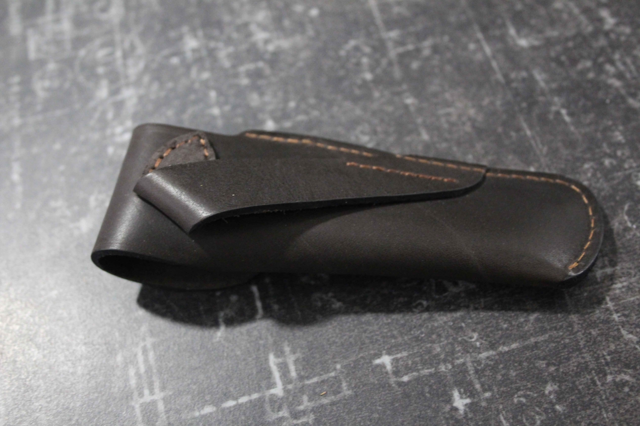 Etui cuir Locau droit 12 cm