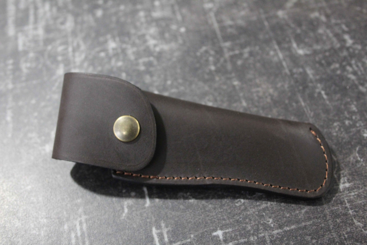 Etui cuir Locau droit 12 cm