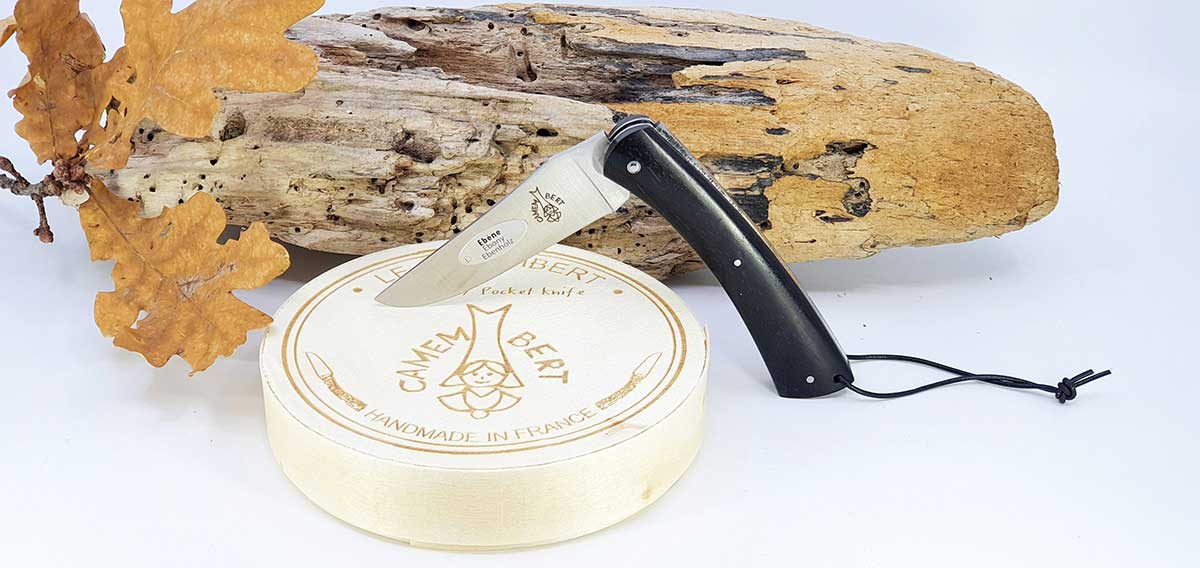 COUTEAU CAMEMBERT EBENE